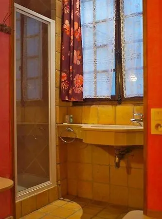 Du Lys Szálloda