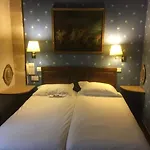 Hotel Du Lys París