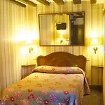 Du Lys Hotel 3*
