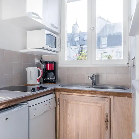 Du Lys Szálloda Párizs