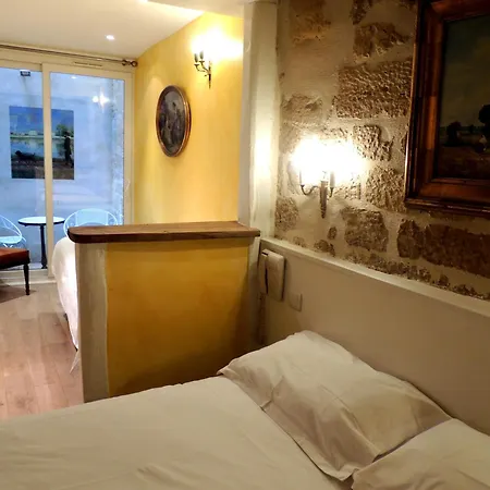 Du Lys Hotell 3*