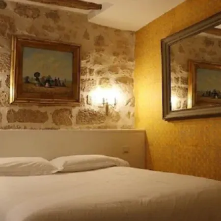 Hotel Du Lys Paris