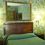Du Lys 3* Paris